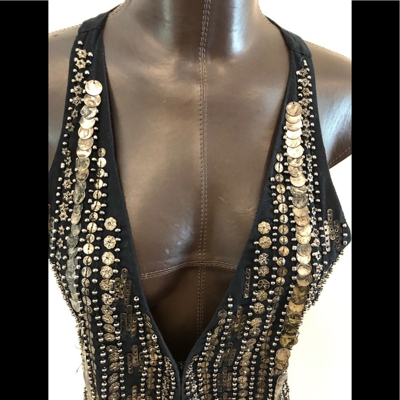 Best - Picture 3 of 4